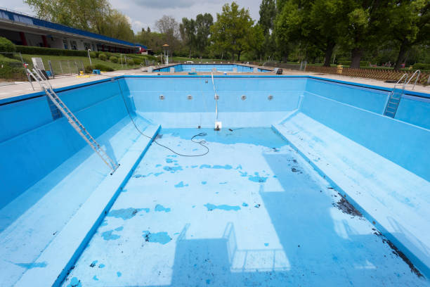 Best Water damage restoration services  in Hidden Valley, IN